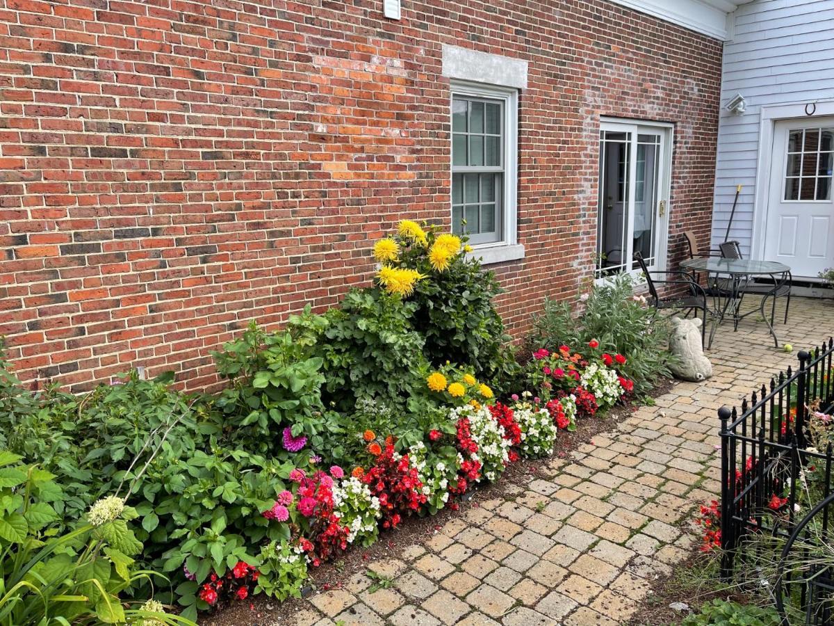 Dodds Brick House Bed & Breakfast North Hero 外观 照片