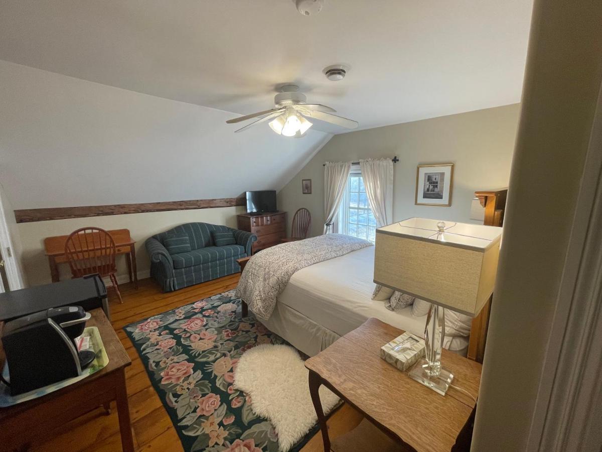 Dodds Brick House Bed & Breakfast North Hero 外观 照片